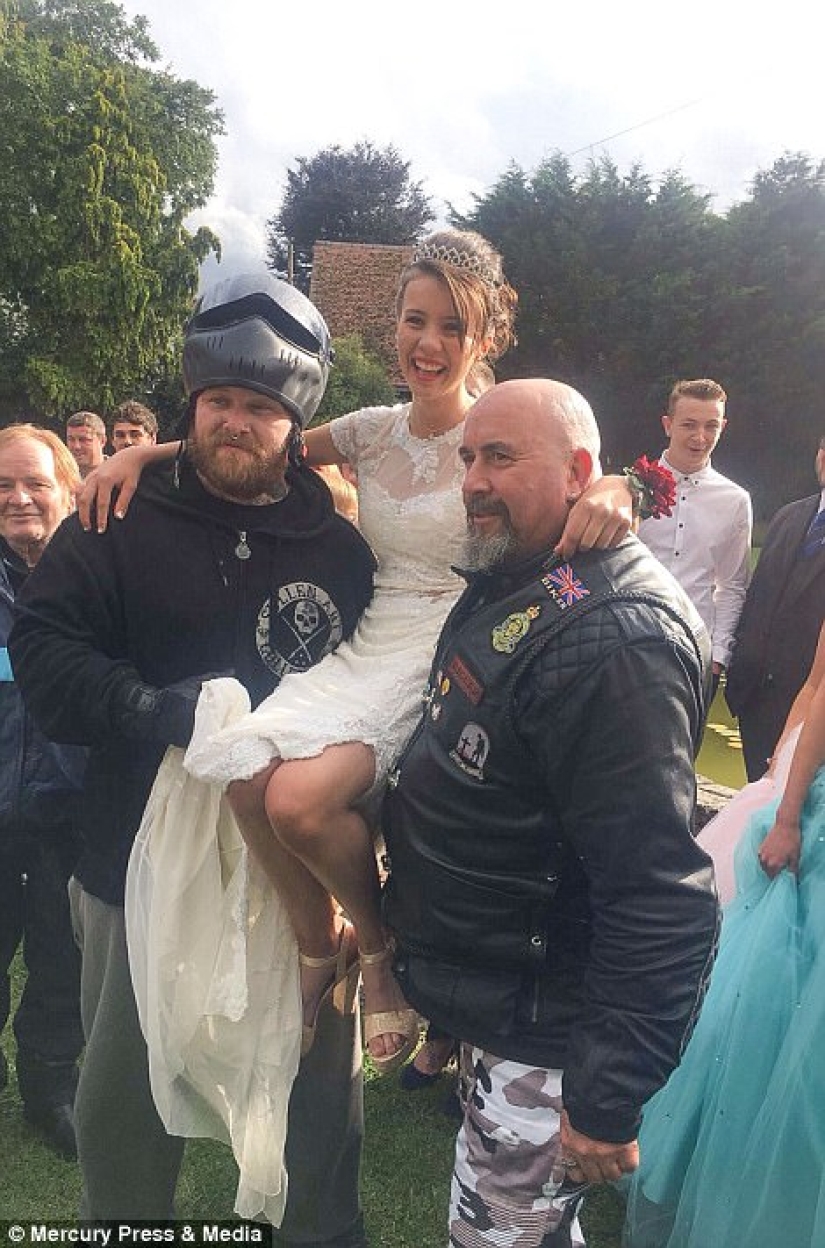 British schoolgirl celebrated graduation with 120 bikers