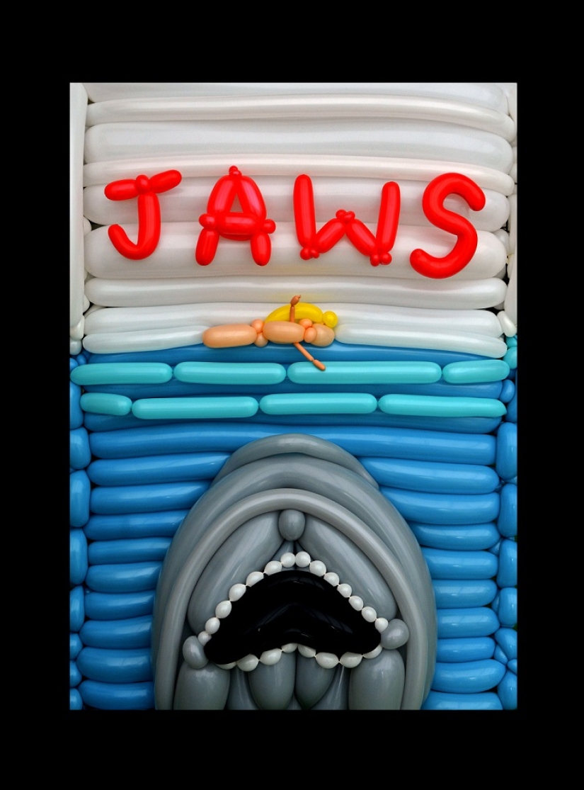 Briton recreates movie scenes with balloons Briton recreates movie scenes with balloons