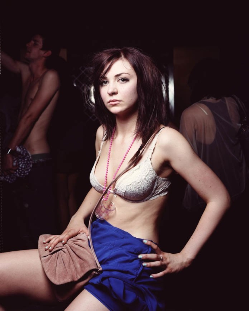 "Buenas noches, Londres": asistentes a la fiesta en clubes nocturnos británicos "Buenas noches, Londres": asistentes a la fiesta en clubes nocturnos británicos