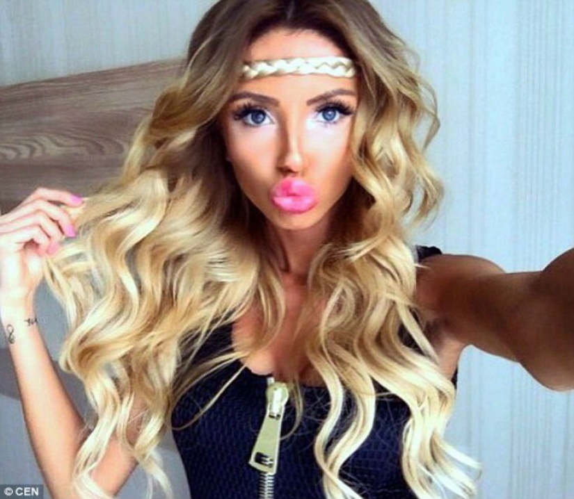 Bulgarian Barbies and Ken swear they&#39;re all natural