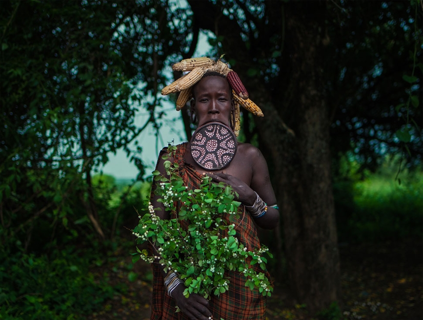 Burdeles de Petya: para aquellos que se perdieron la exposición fotográfica del experto en cortesanas, la mostramos en línea Burdeles de Petya: para aquellos que se perdieron la exposición fotográfica del experto en cortesanas, la mostramos en línea