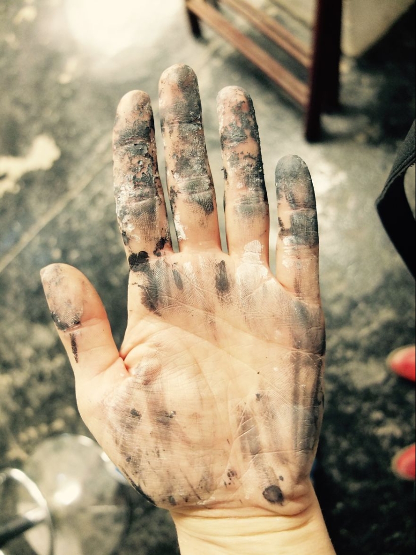 Cada vez que hago arte, también me transformo a mí mismo en una obra de arte. Cada vez que hago arte, también me transformo a mí mismo en una obra de arte.