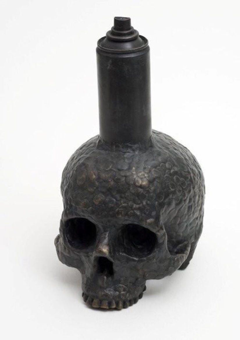 Calaveras de Frodo Mikkelsen Calaveras de Frodo Mikkelsen