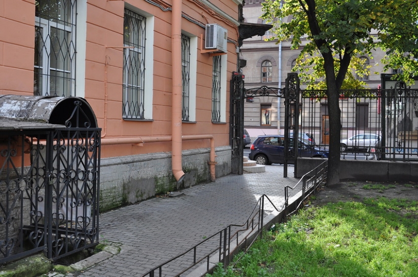 Caminata cinematográfica con Sergey Bodrov a los lugares de rodaje de la película "Brother"