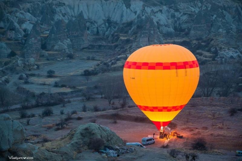 Capadocia: amanecer en puestas de sol y globos aerostáticos por primera vez Capadocia: amanecer en puestas de sol y globos aerostáticos por primera vez