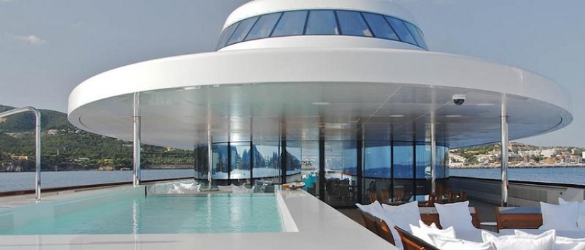 Caprichos de los oligarcas rusos: el yate de Melnichenko Caprichos de los oligarcas rusos: el yate de Melnichenko