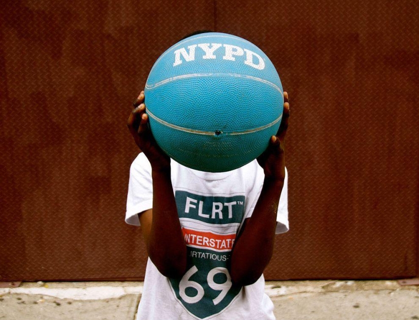 Captivating Harlem and other areas of New York in soulful photos of Ruben Natal-San Miguel