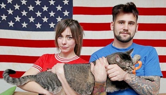 Catosaurus Rex: un gato gigante ha encontrado nuevos dueños