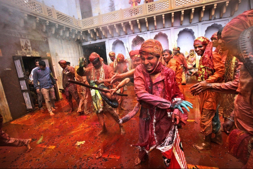 Celebración del festival Holi en India