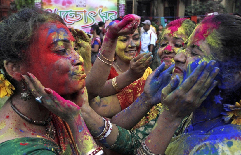 Celebración del festival Holi en India