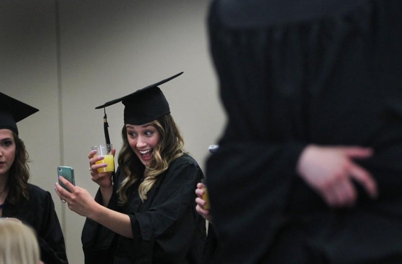 Ceremonias de graduación en todo el mundo. Ceremonias de graduación en todo el mundo.