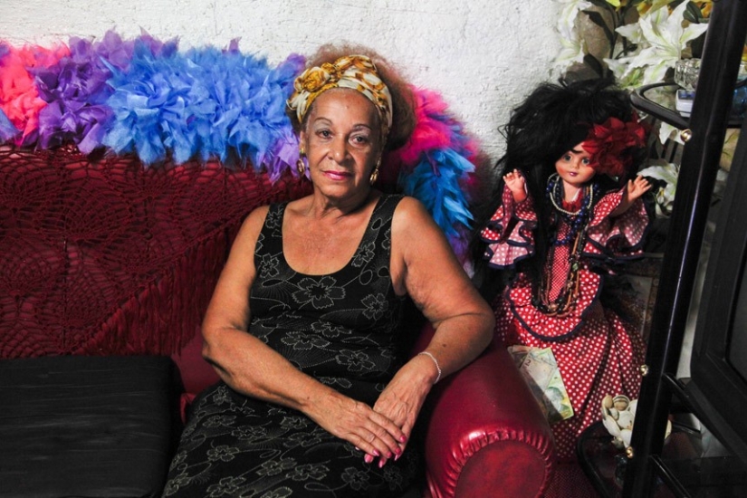 Changed themselves: the life of Cuban transgender beauties