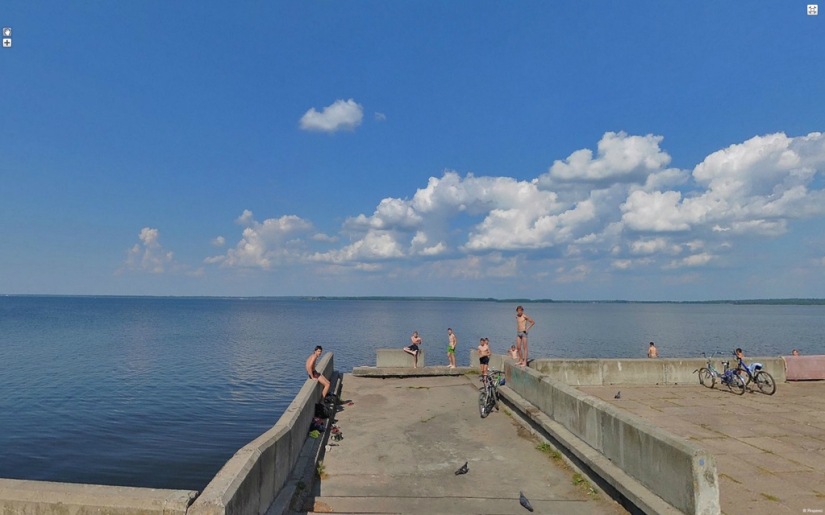 Childhood in small and big cities of Russia Childhood in small and big cities of Russia