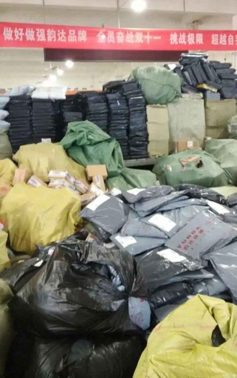 China Post during World Shopping Day on November 11th. Russian Post, hold on dear!