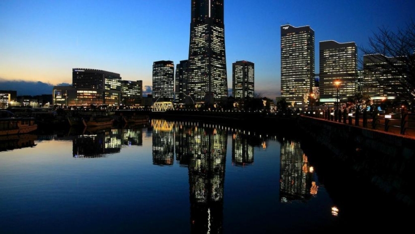 Cities Through the Looking Glass