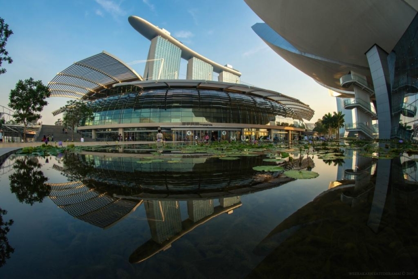 Cities Through the Looking Glass