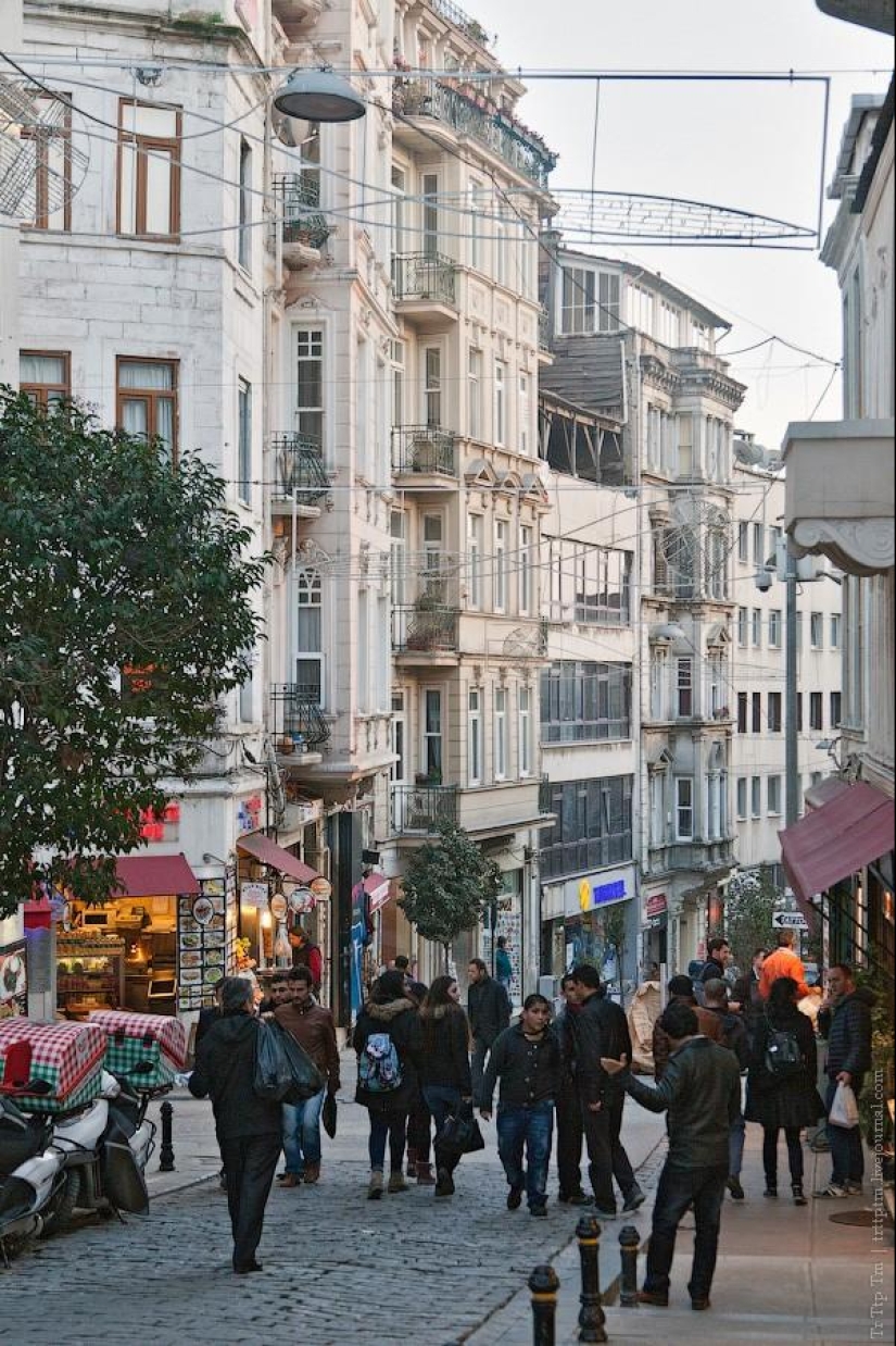 City between Asia and Europe