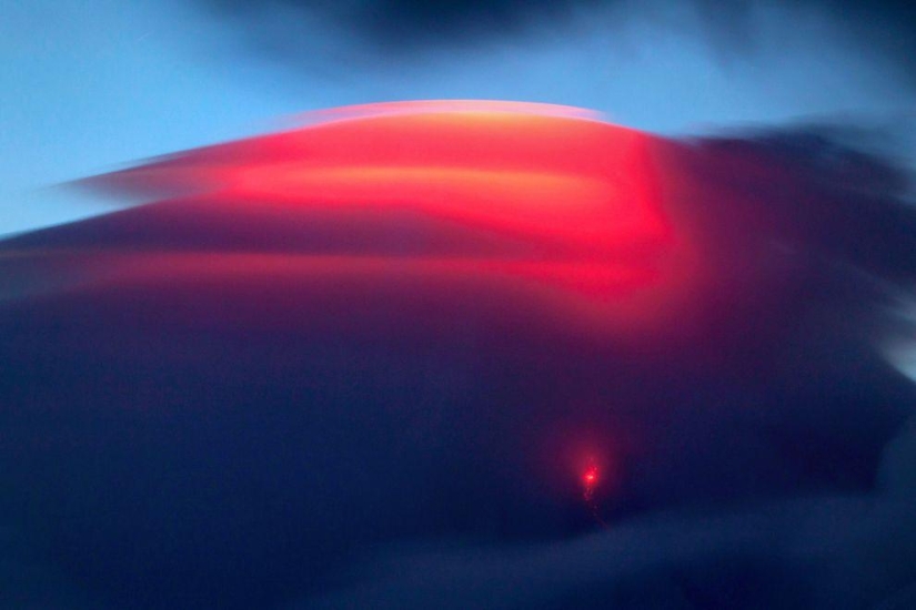 Clouds in Kamchatka that look like a UFO