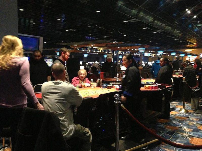 Cómo celebró la abuela su cumpleaños número 103