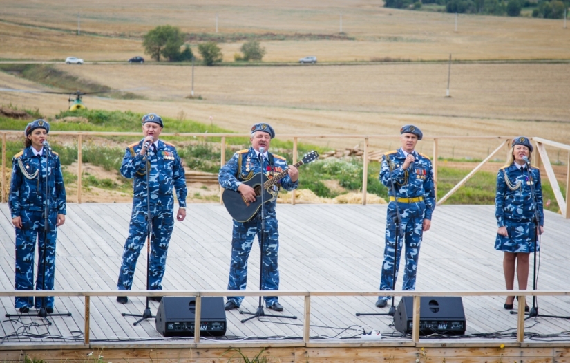 Cómo celebramos el Día del Tanker en la oficina de Wargaming