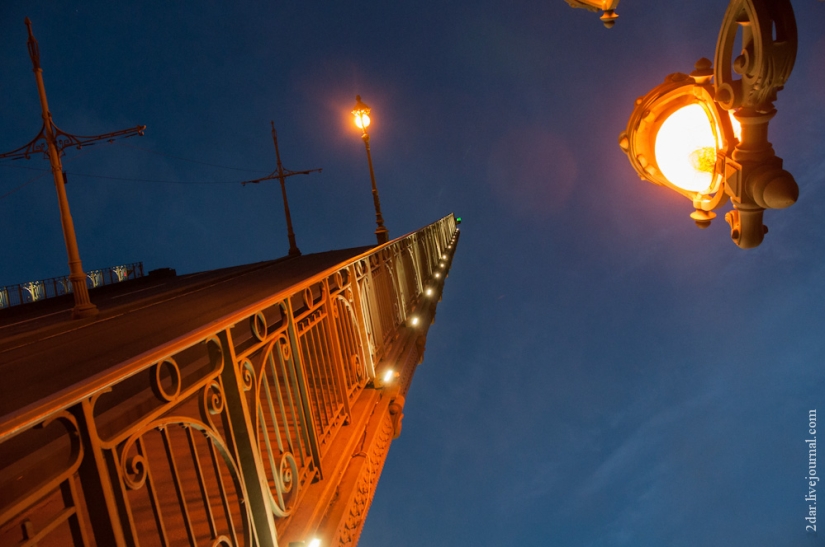 Cómo estamos siendo criados (en nombre de Troitsky)