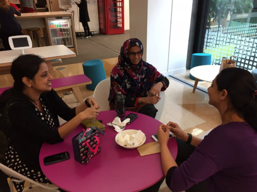 Cómo funciona la oficina de los sueños para aquellos atrapados en la infancia Cómo funciona la oficina de los sueños para aquellos atrapados en la infancia