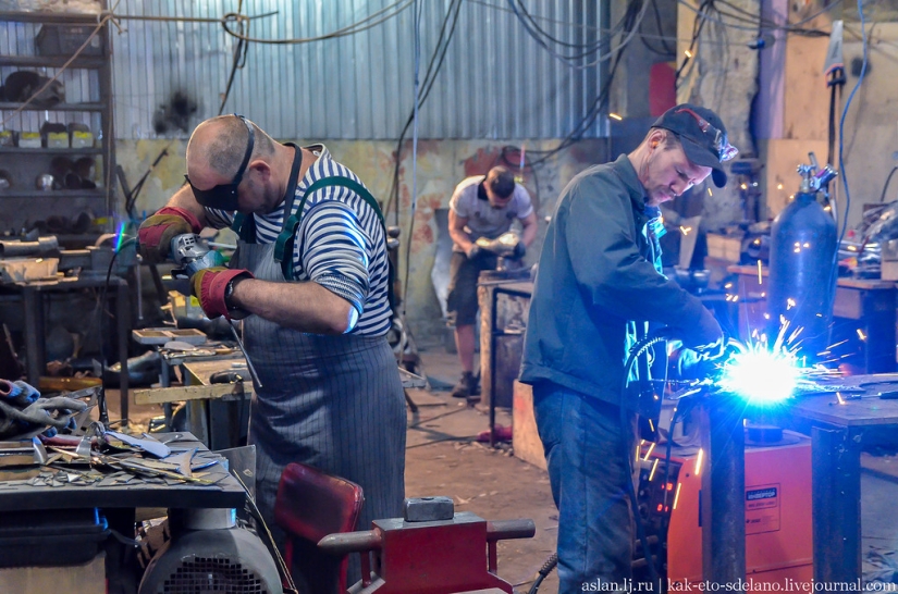 Cómo hacer decoraciones para una misión Cómo hacer decoraciones para una misión