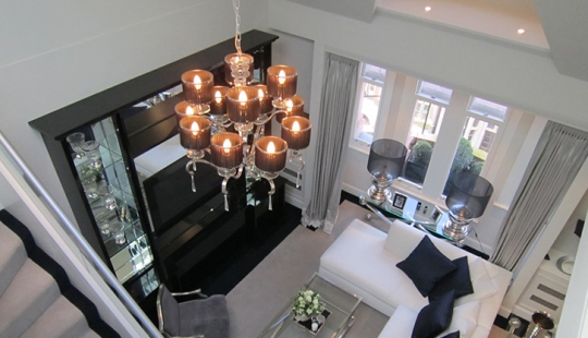 Cómo los estudiantes rusos, chinos y malayos apoyan la economía británica