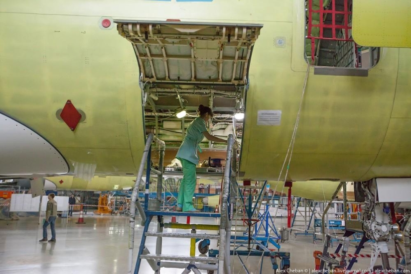 Cómo se fabrica el Superjet: Komsomolsk-on-Amur
