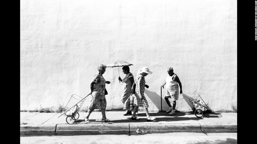 Cómo solían pasar el rato los ancianos de la comunidad judía de Miami Beach a principios de los 80