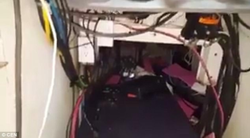 Cocaine submarine: a submarine for transporting drugs was found in Colombia