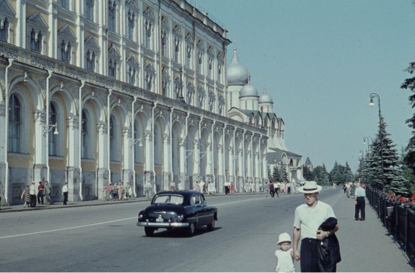 Color photos of summer Moscow in 1961 Color photos of summer Moscow in 1961