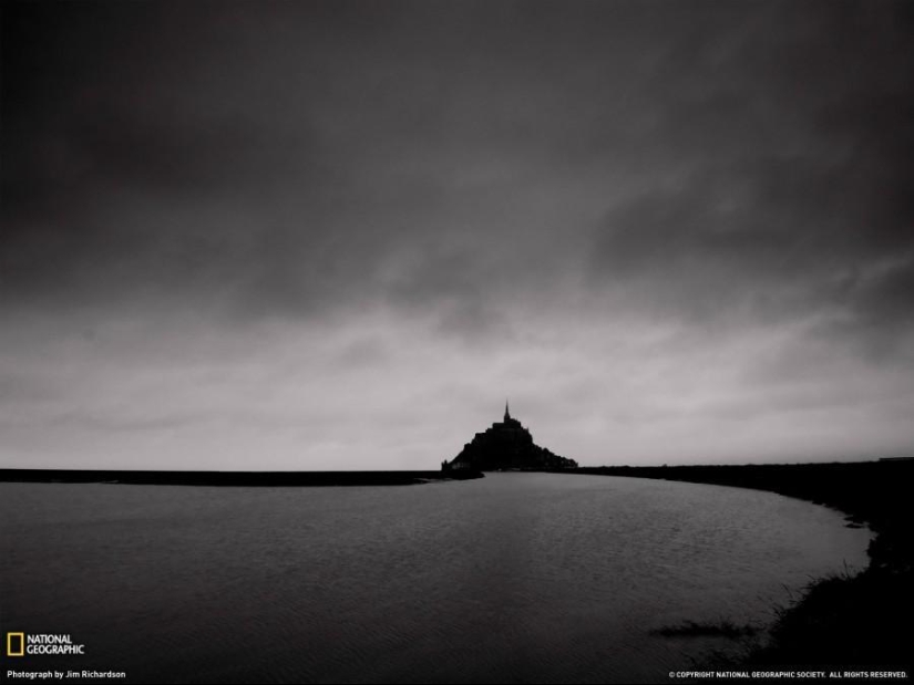 Colores: Negro Colores: Negro