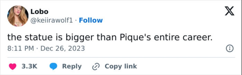 Colossal Shakira’s Statue Is Unveiled In Colombia, And People Are Making The Same Joke About It