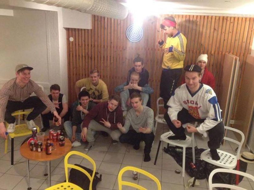 Common cause: Sit like a Slav