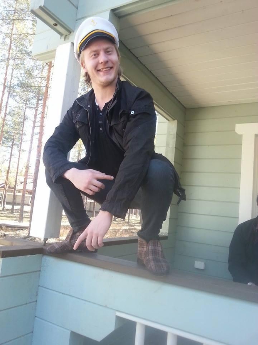 Common cause: Sit like a Slav