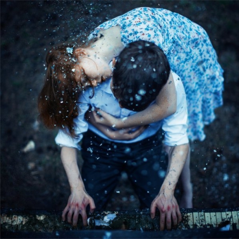 Como un pájaro en una jaula: un fotógrafo ruso dispara a personas vulnerables y retraídas Como un pájaro en una jaula: un fotógrafo ruso dispara a personas vulnerables y retraídas