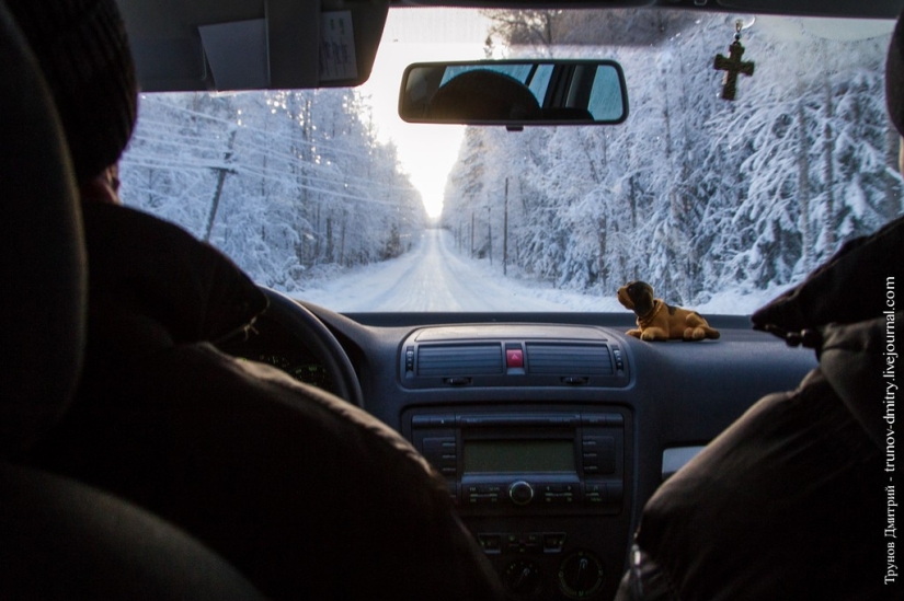 "Congelado, pero no congelado" - Cascada de Kivach en invierno