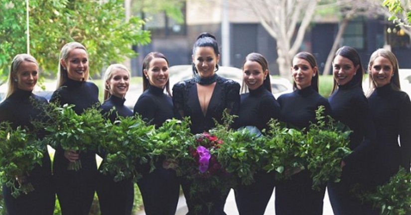 Contrary to tradition: the bride arrived at the wedding in a black dress