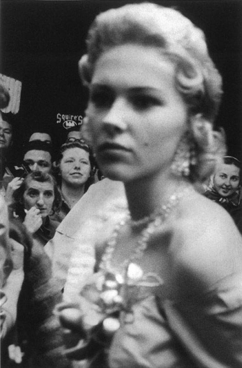 Controversial America in the Best Photographs of Robert Frank
