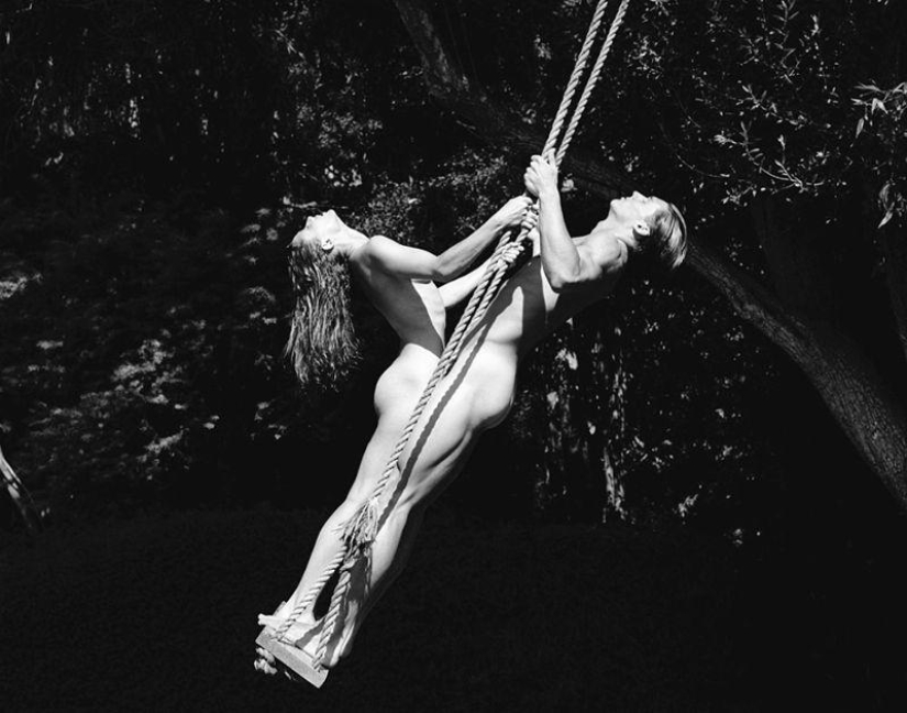 Correct fashion Correct fashion