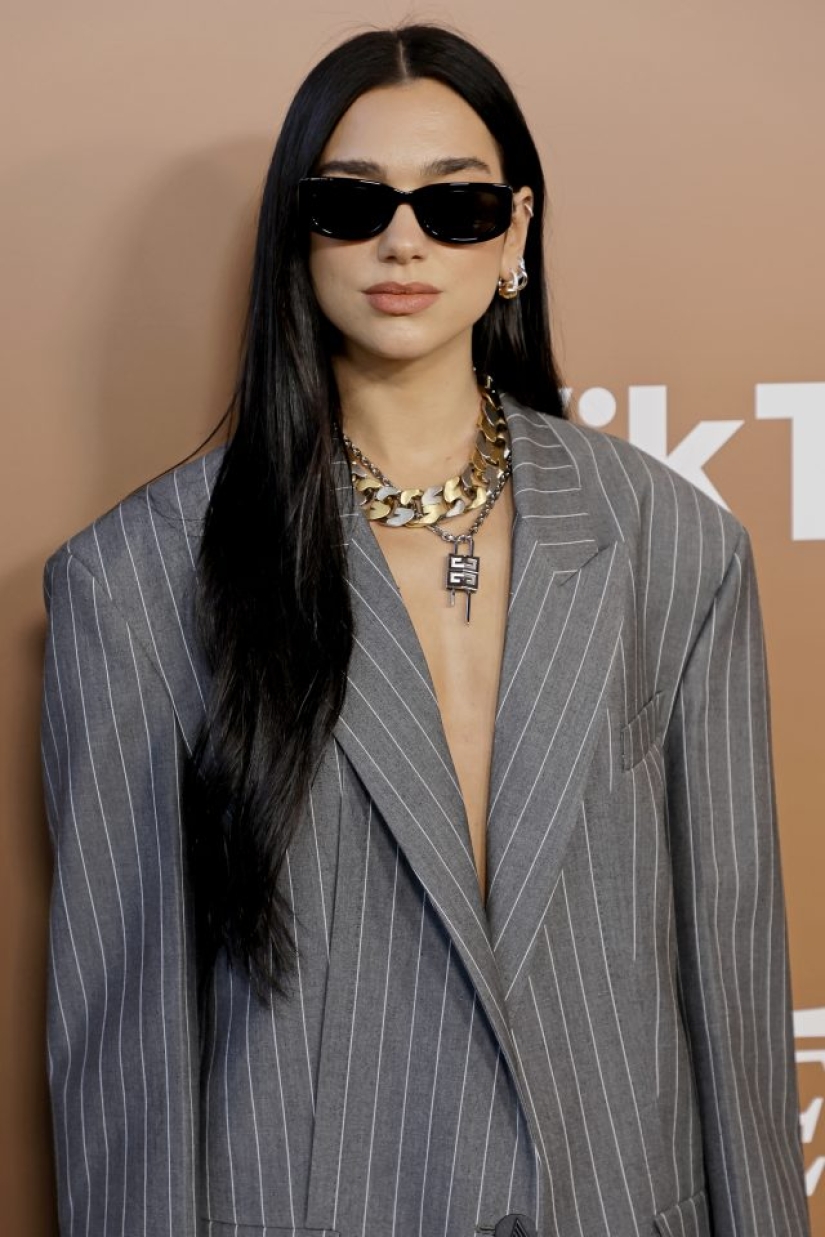 Cortes de pelo de moda 2023: capas, longitud corta y flequillo