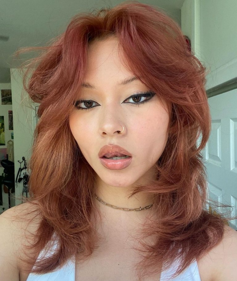 Cortes de pelo de moda 2023: capas, longitud corta y flequillo