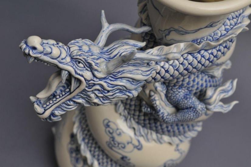 Creating porcelain masterpieces step by step Creating porcelain masterpieces step by step