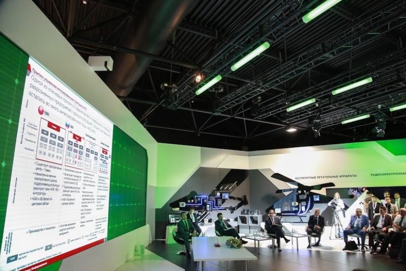 Creative charm of military radar