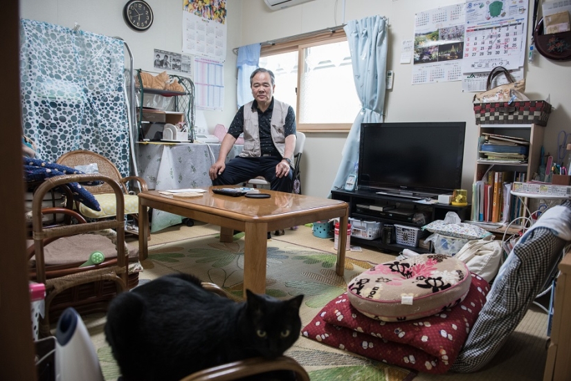 Creepy photos from the exclusion zone in Fukushima Creepy photos from the exclusion zone in Fukushima