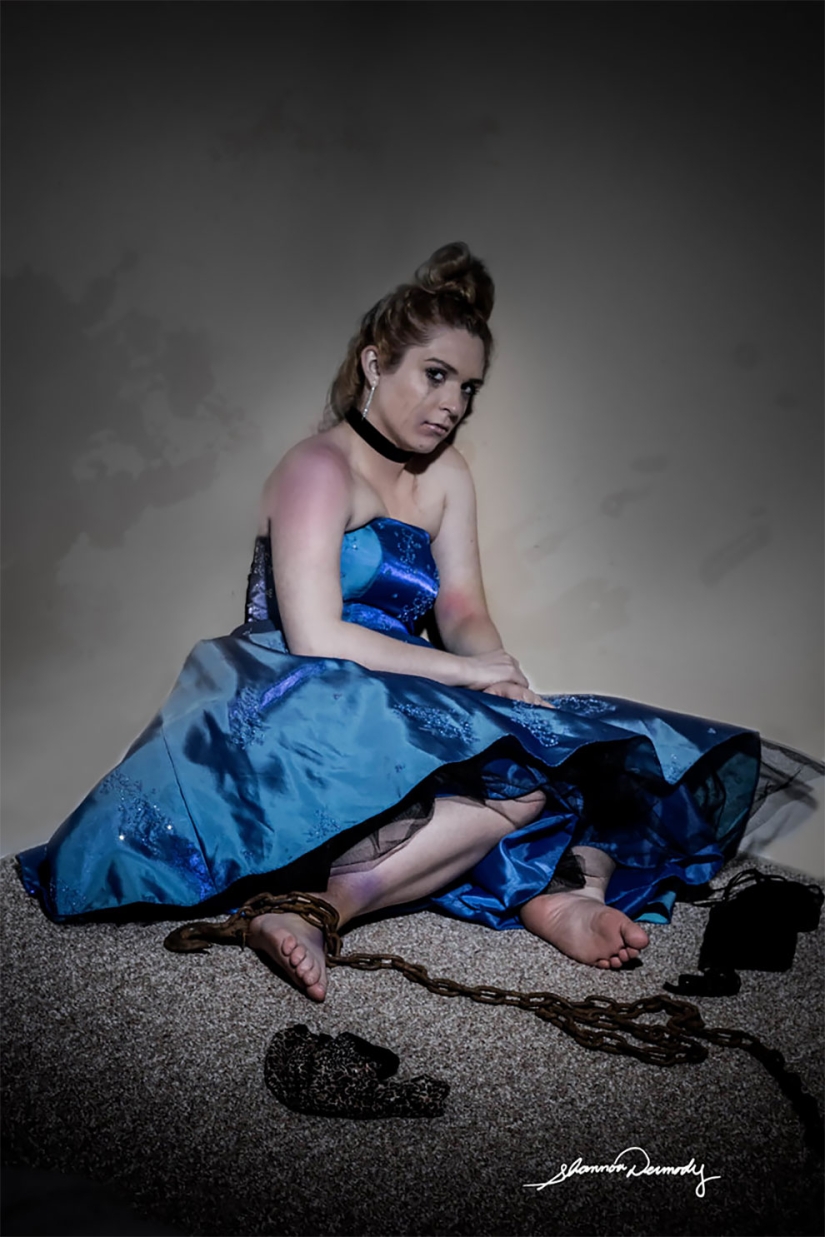 ¿Creíste que te habías metido en un cuento de hadas?! Las Princesas de Disney y los Problemas del Mundo Real