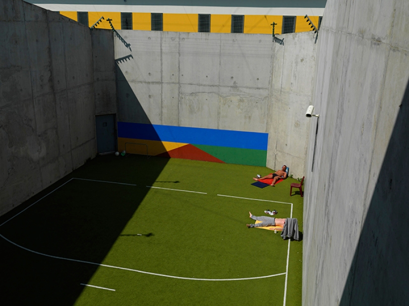 Crime and punishment in different countries Crime and punishment in different countries