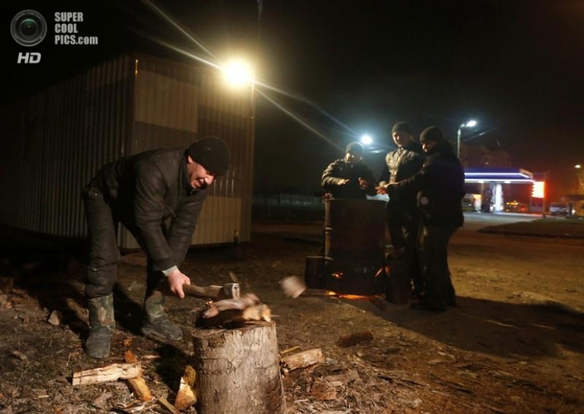 Crimean Tatars on the eve of the referendum Crimean Tatars on the eve of the referendum