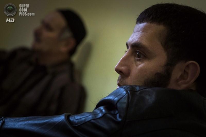 Crimean Tatars on the eve of the referendum Crimean Tatars on the eve of the referendum